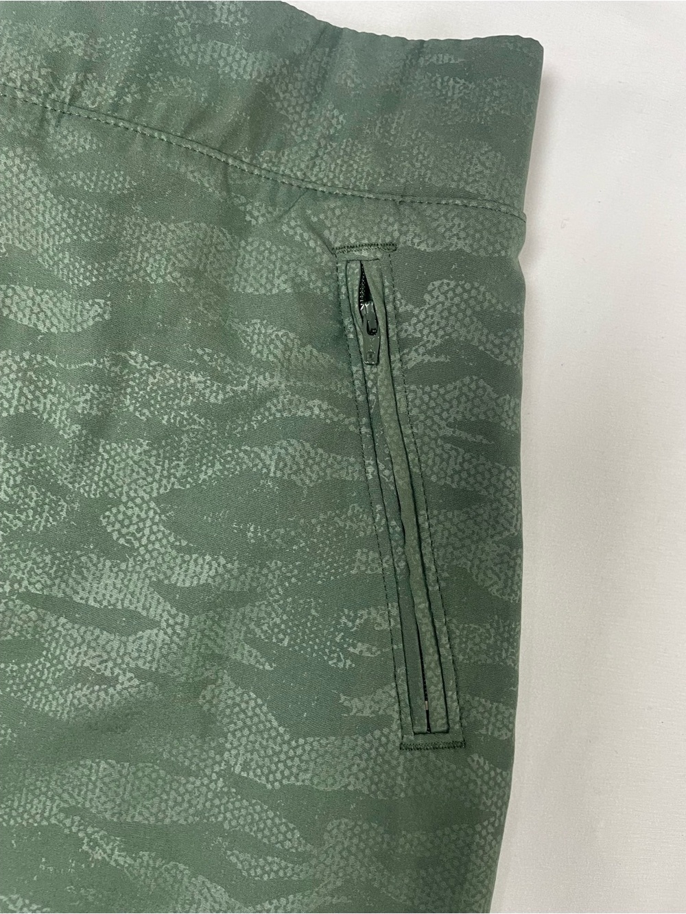 Orvis Olive Green Camouflage Mini Skirt - Picture 2 of 9